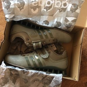 Adidas weightlifting shoes